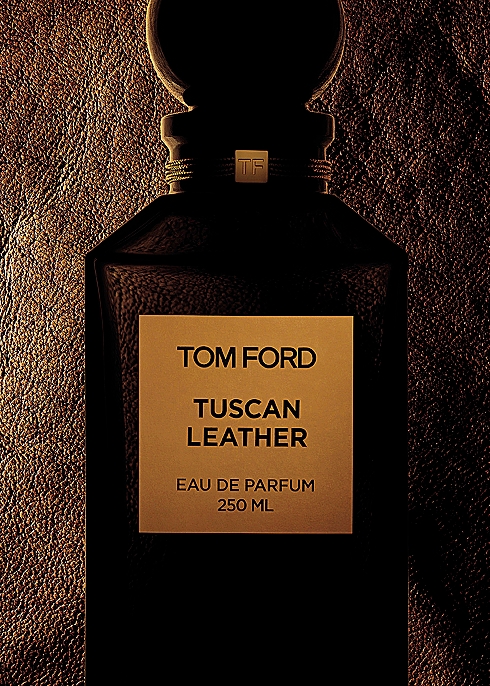 Tom Ford Private Blend Tuscan Leather Decanter Eau De Parfum 250ml - Harvey  Nichols