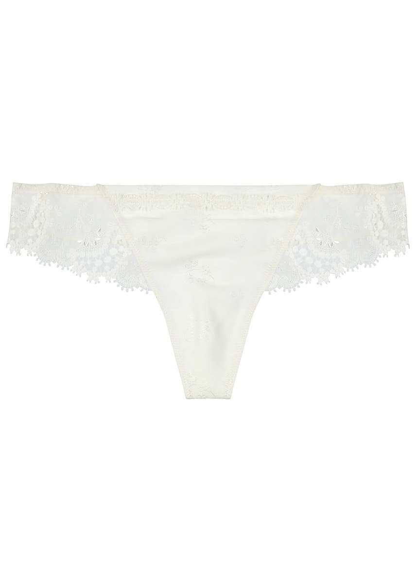 Intimissimi bridal underwear for your special day