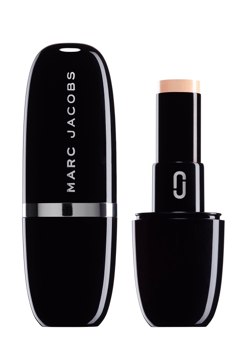 MARC JACOBS BEAUTY ACCOMPLICE CONCEALER & TOUCH-UP STICK - COLOUR DEEP 59,3013640