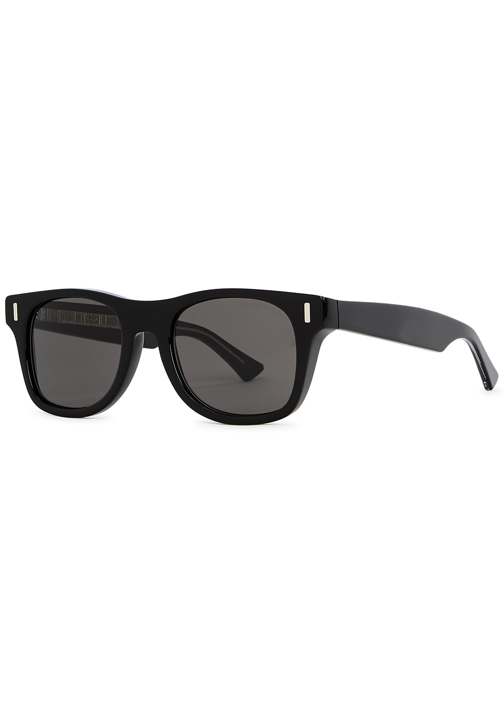black wayfarer style sunglasses