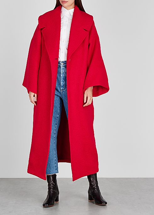 Red oversized bouclé-knit coat - Mariam Al Sibai
