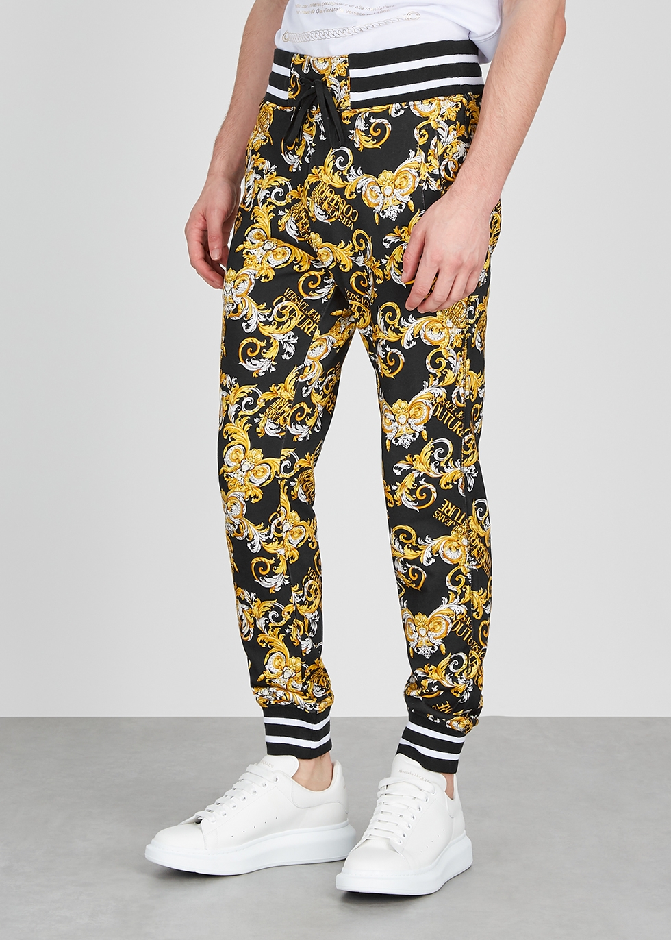 versace jeans sweatpants