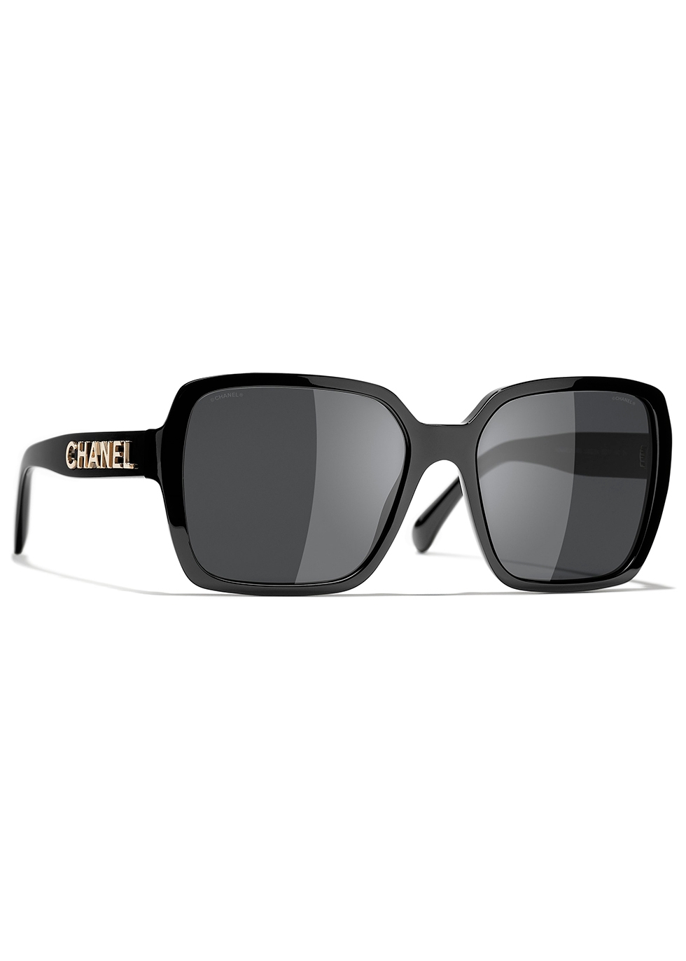 Chanel Launches Eyeglasses ECommerce in the United States  Teen Vogue