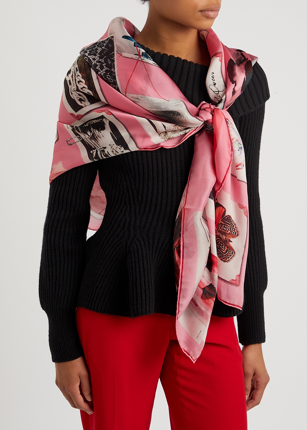 Womens Accessories Scarves and mufflers Alexander McQueen Skull Scarf in Pink Save 16% 